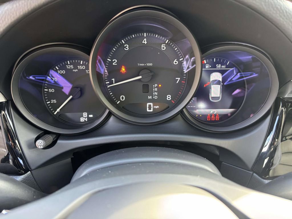 New 2026 Porsche Macan image 30