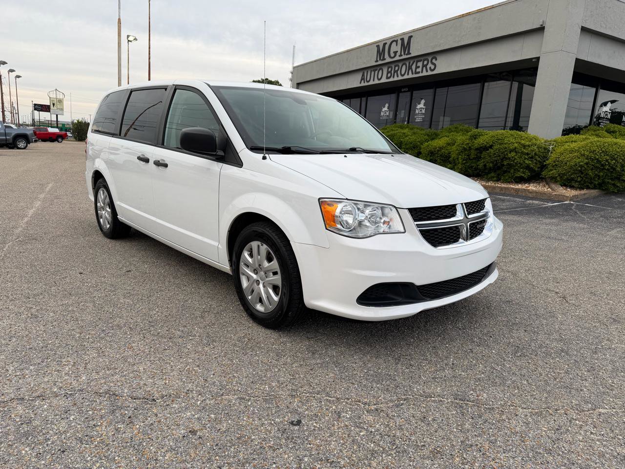 Used 2020 Dodge Grand Caravan SE FWD image 27