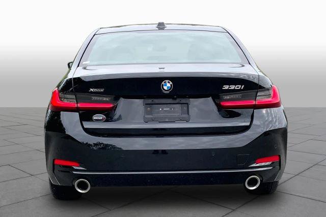 Used 2025 BMW 330i xDrive Sedan AWD/4WD image 5