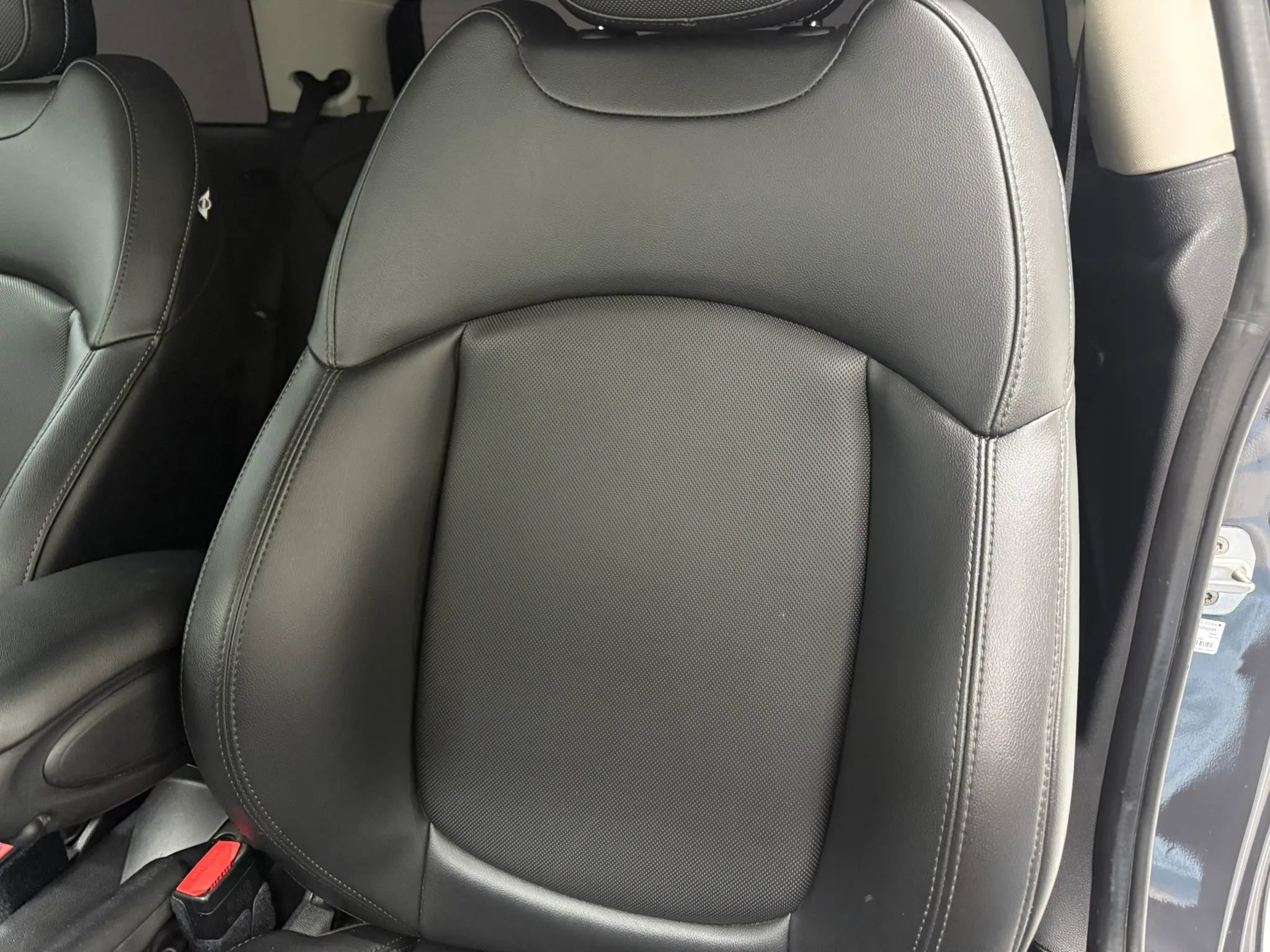 Used 2015 MINI Cooper S image 38