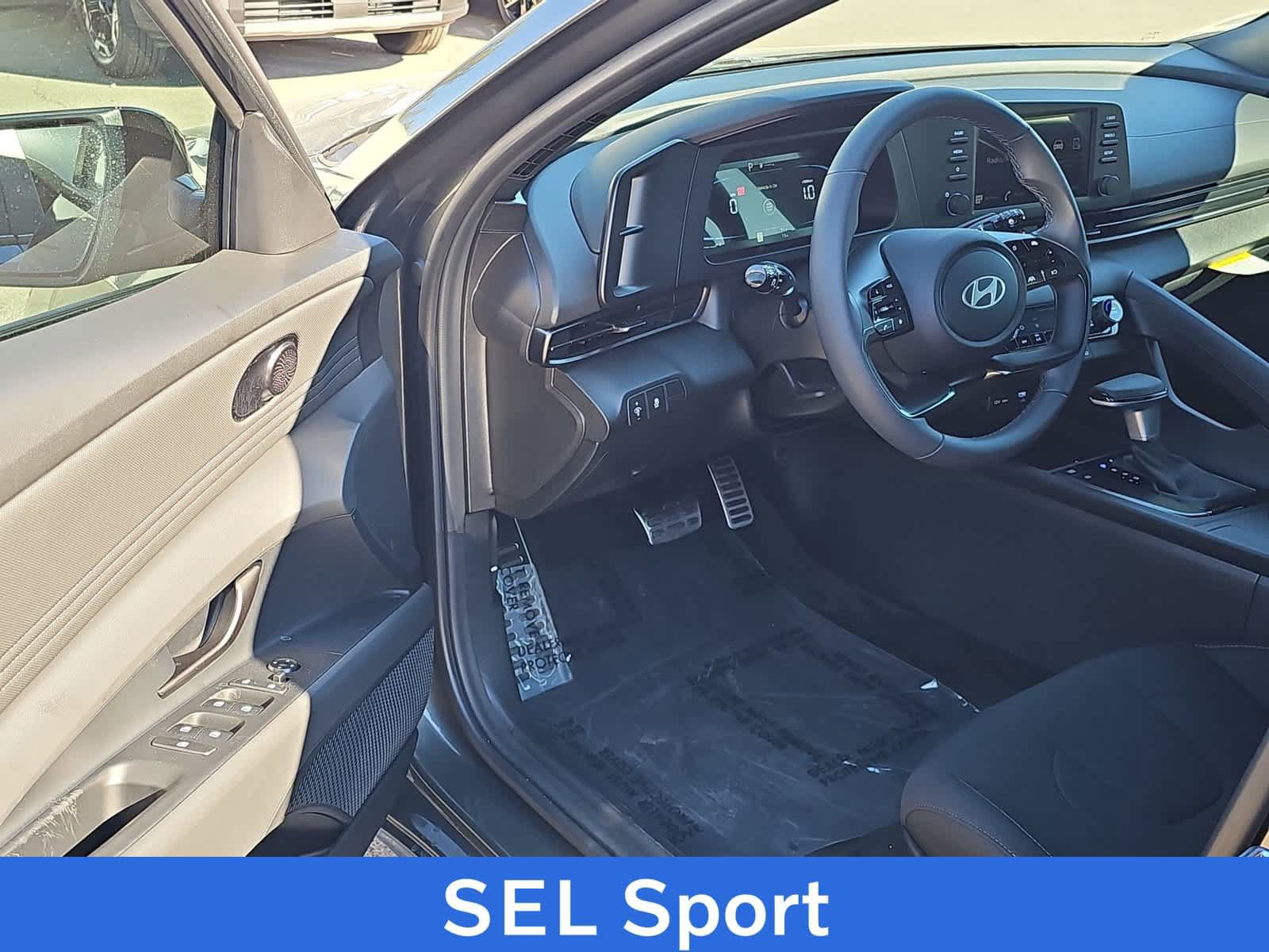 Certified 2026 Hyundai Elantra Sport FWD image 7