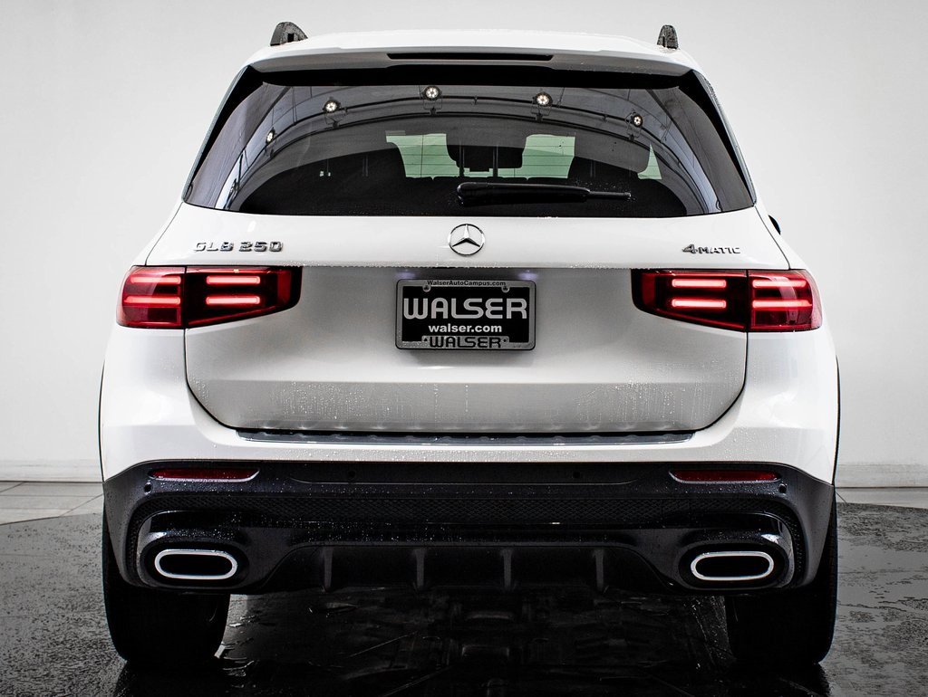 Certified 2024 Mercedes-Benz GLB 250 4MATIC image 7