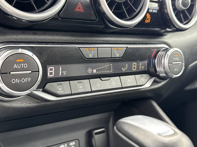 Certified 2024 Nissan Sentra SR image 30