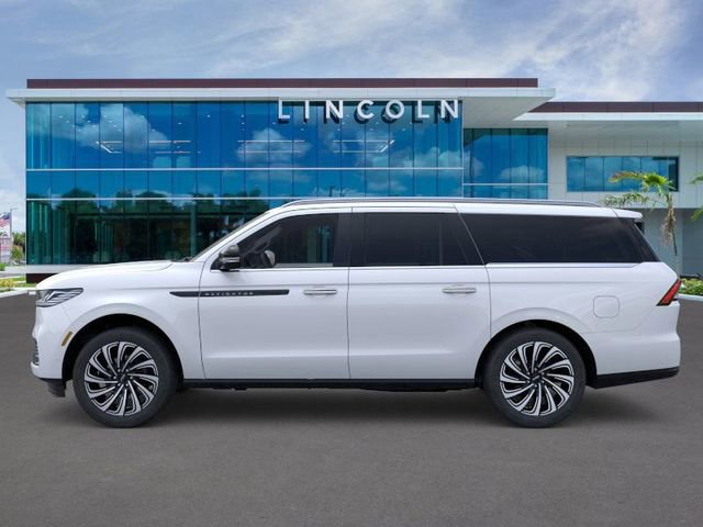 New 2025 Lincoln Navigator L Black Label image 3