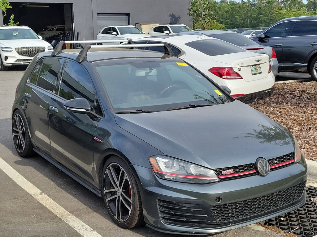 Used 2017 Volkswagen GTI SE