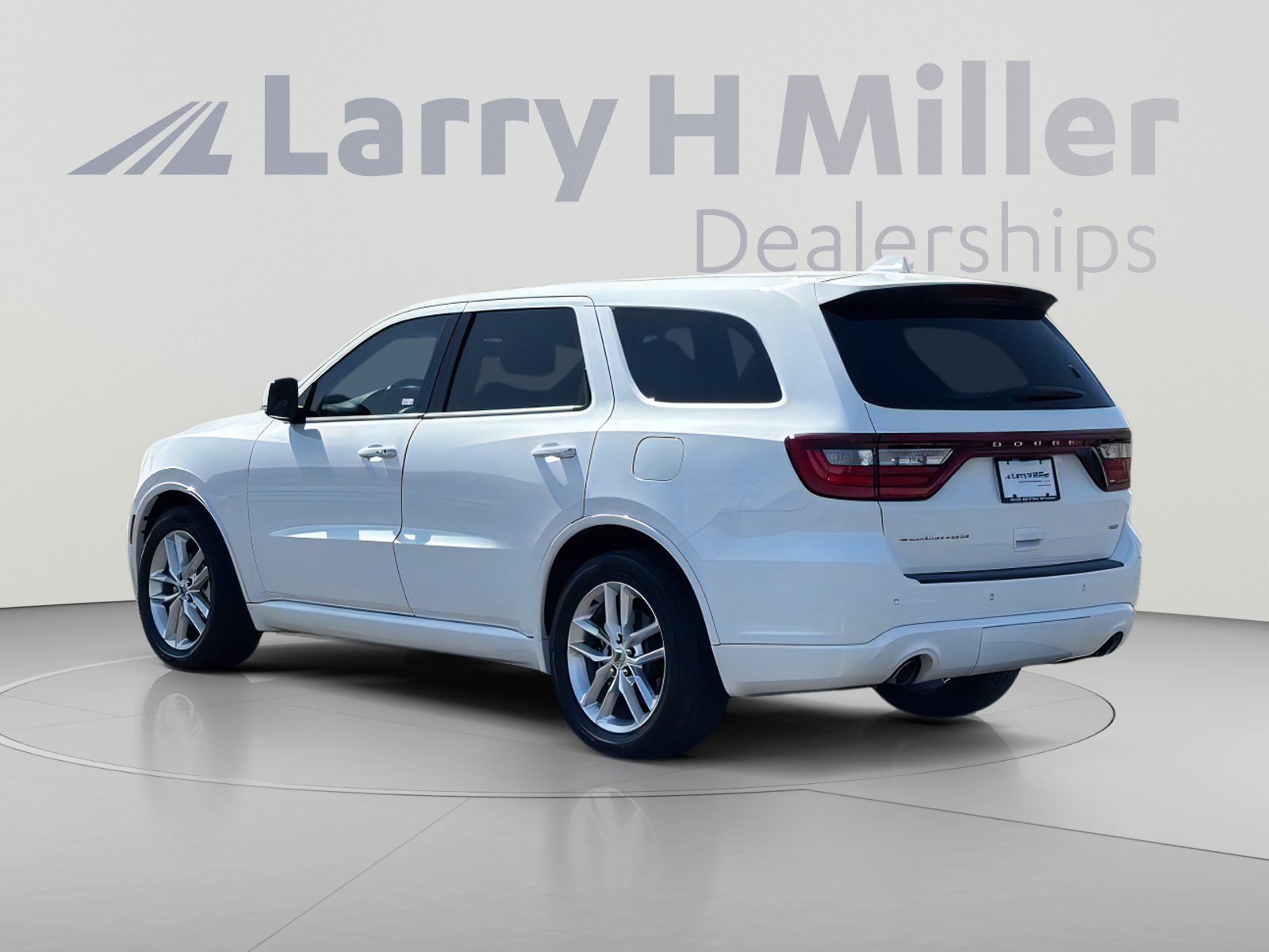 Used 2021 Dodge Durango GT RWD image 4