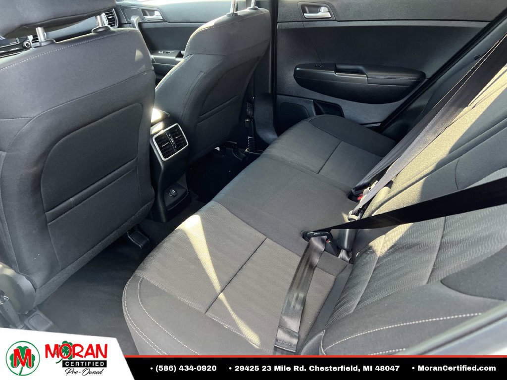 Used 2019 Kia Sportage LX FWD image 12