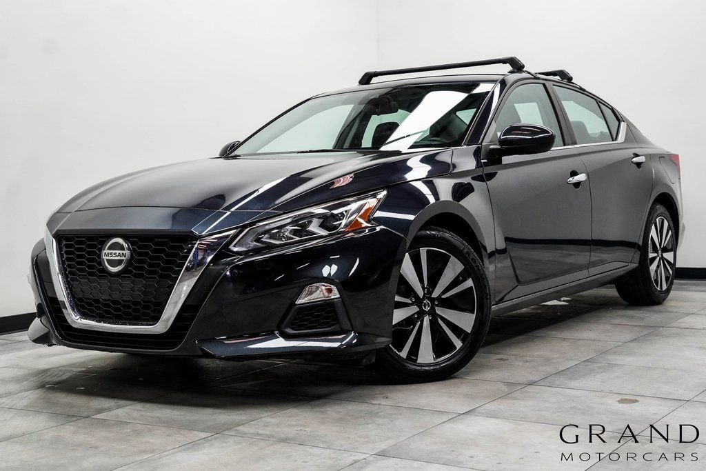 Used 2022 Nissan Altima 2.5 SV