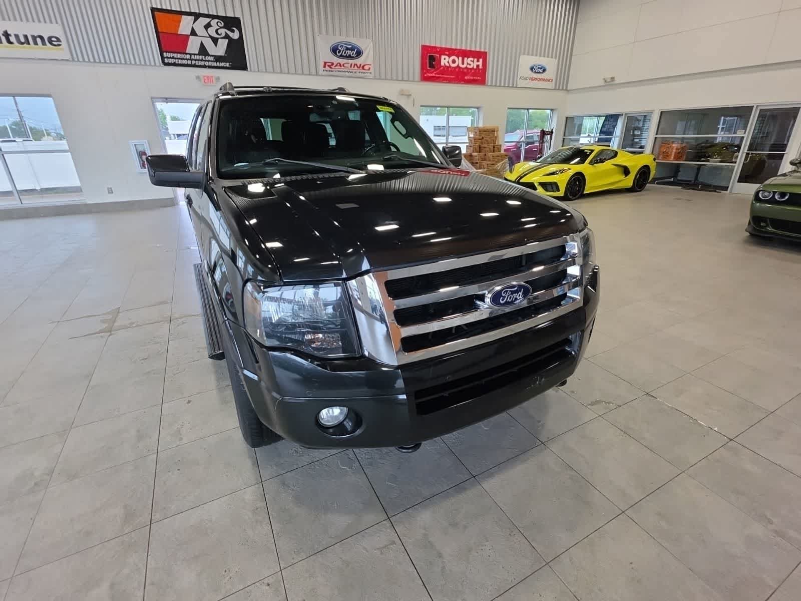 Used 2013 Ford Expedition Limited AWD/4WD image 4