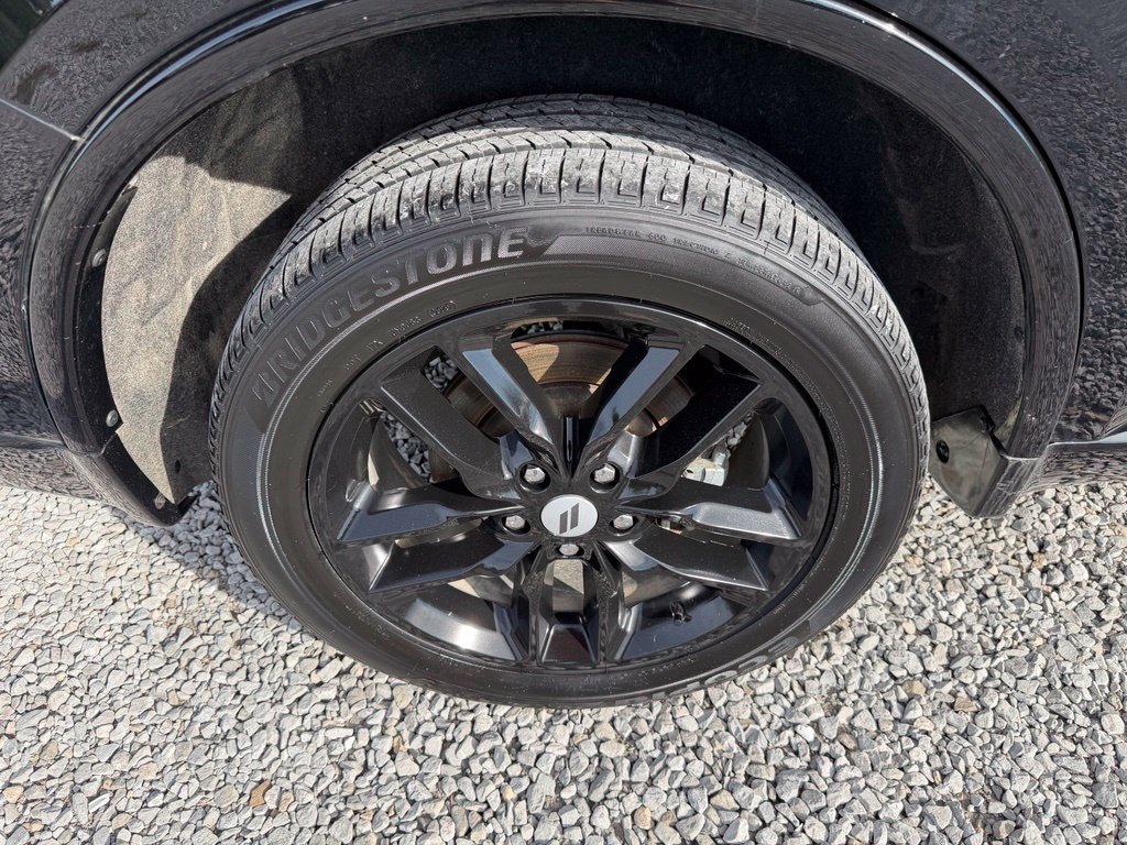 Used 2025 Dodge Durango GT AWD/4WD image 38
