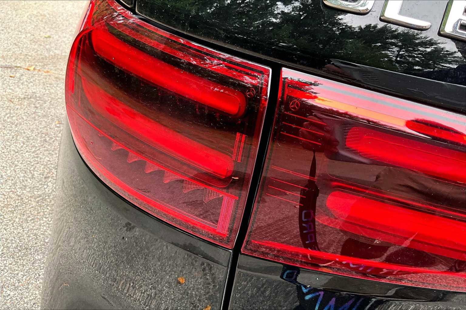 New 2026 Mercedes-Benz GLB 250 4MATIC image 6