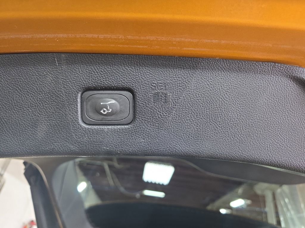 Used 2016 Ford Edge Sport w/ Canadian Touring Package AWD/4WD image 13