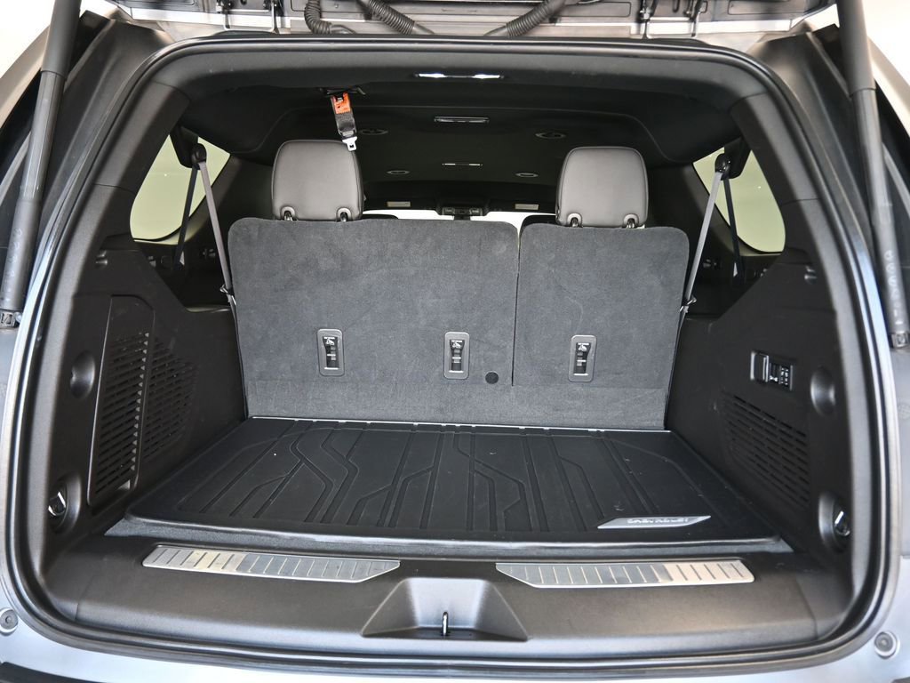 Used 2021 Chevrolet Suburban High Country image 67