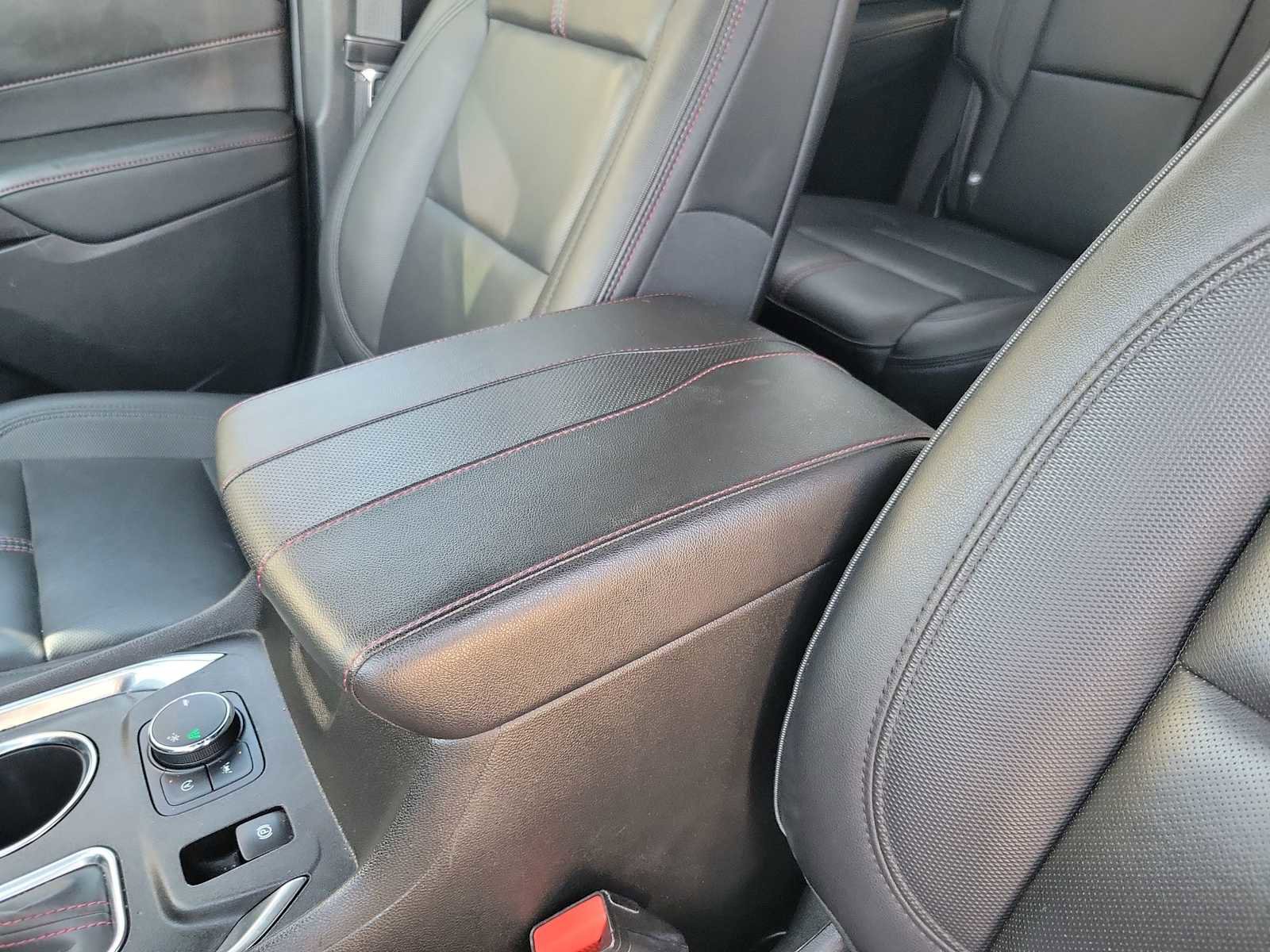 Used 2023 Chevrolet Traverse RS image 20