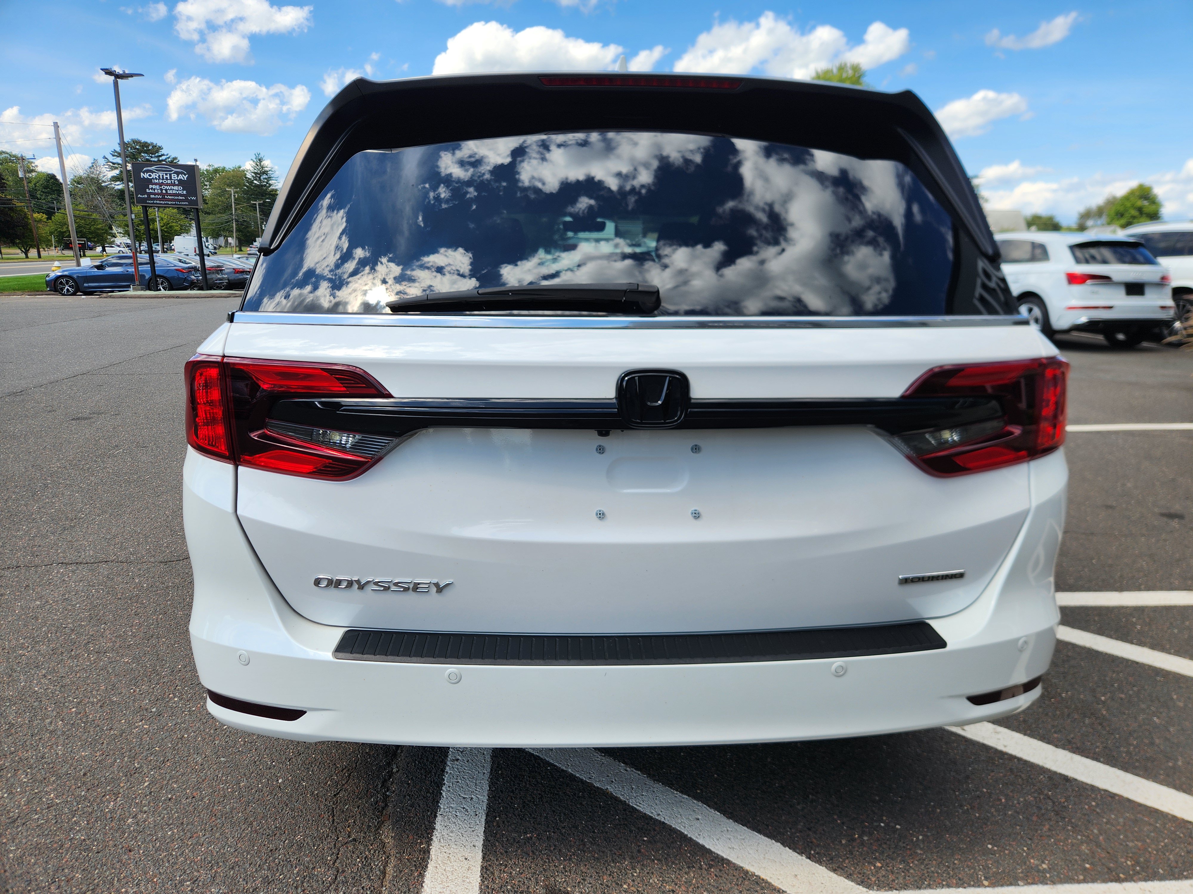 Used 2024 Honda Odyssey Touring image 7