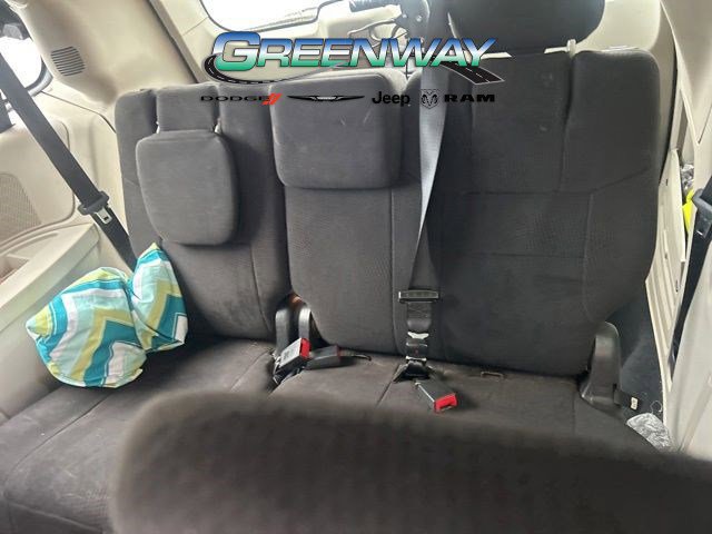 Used 2011 Dodge Grand Caravan Crew w/ Entertainment Group 1 FWD image 18