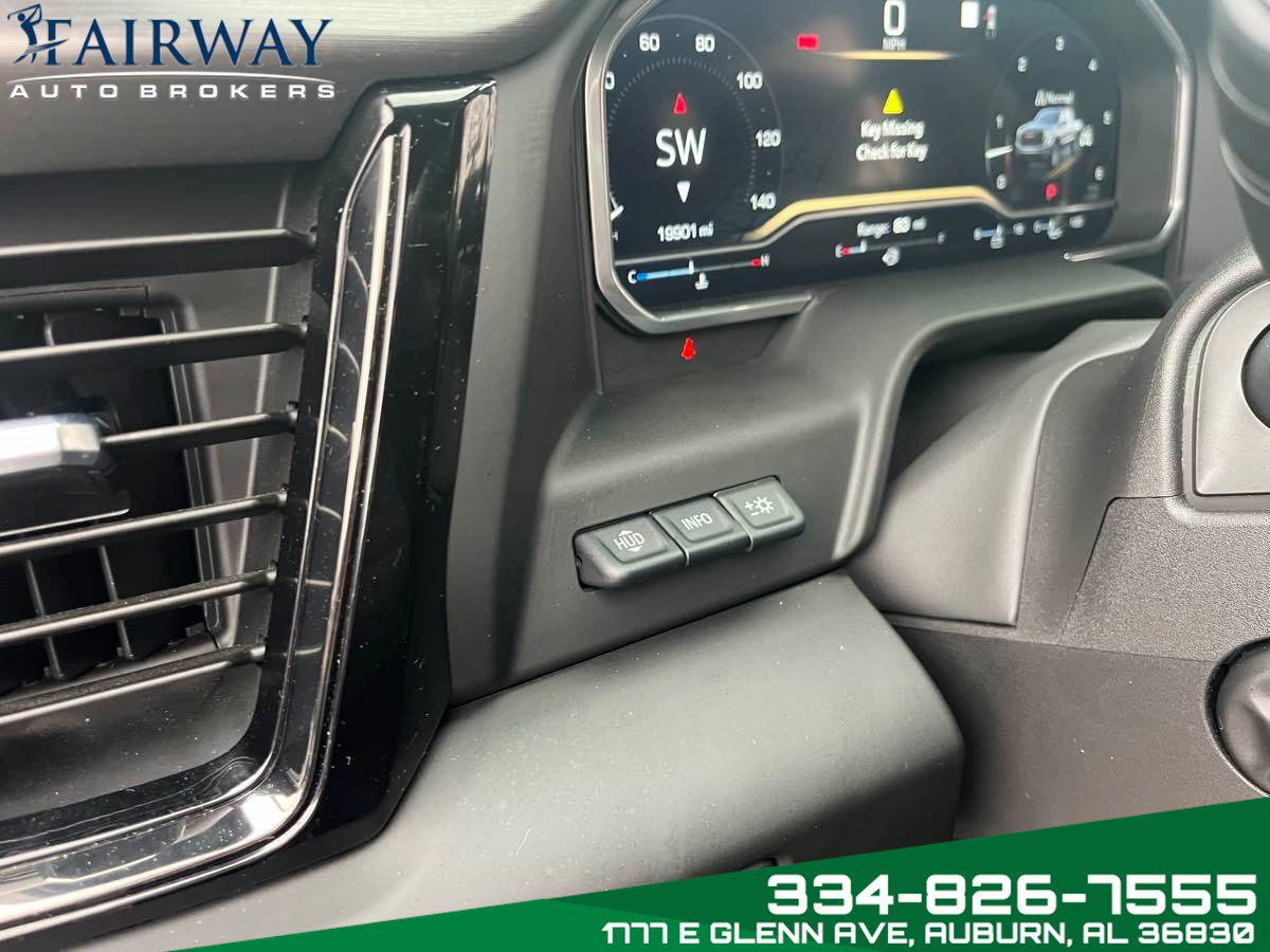 Used 2023 GMC Sierra 1500 AT4X image 19