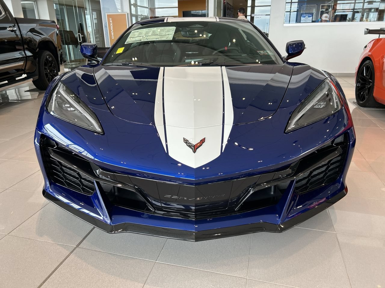 New 2027 Chevrolet Corvette Grand Sport w/ Z52 Sport Performance Package RWD image 2