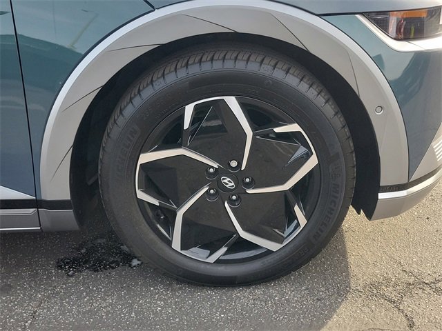 Used 2024 Hyundai Ioniq 5 Limited image 5