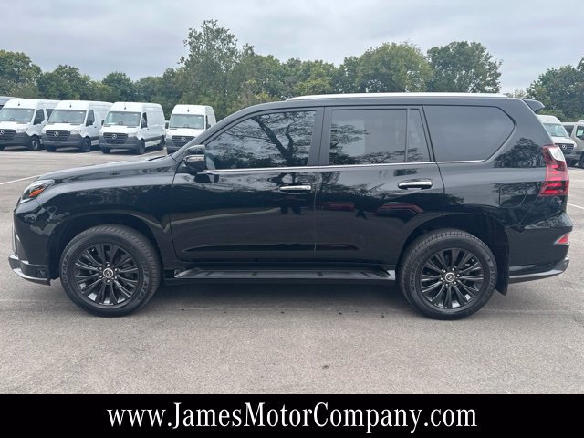 Used 2021 Lexus GX 460 Premium w/ Accessory Package AWD/4WD image 9