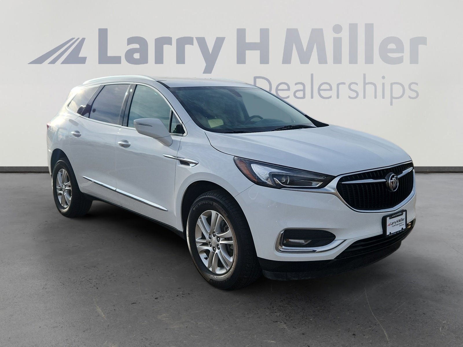 Used 2019 Buick Enclave Essence image 8