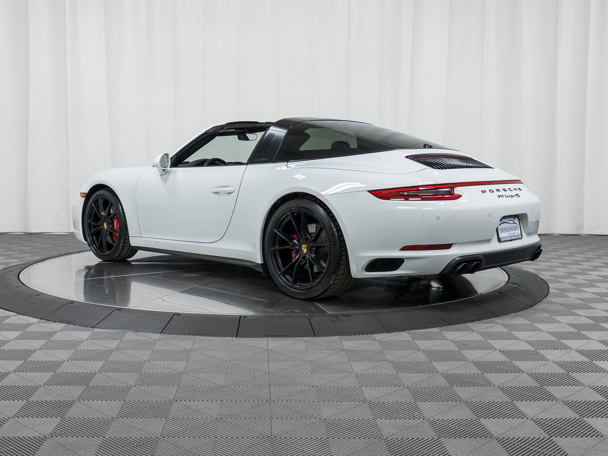 Certified 2019 Porsche 911 Targa 4S image 3