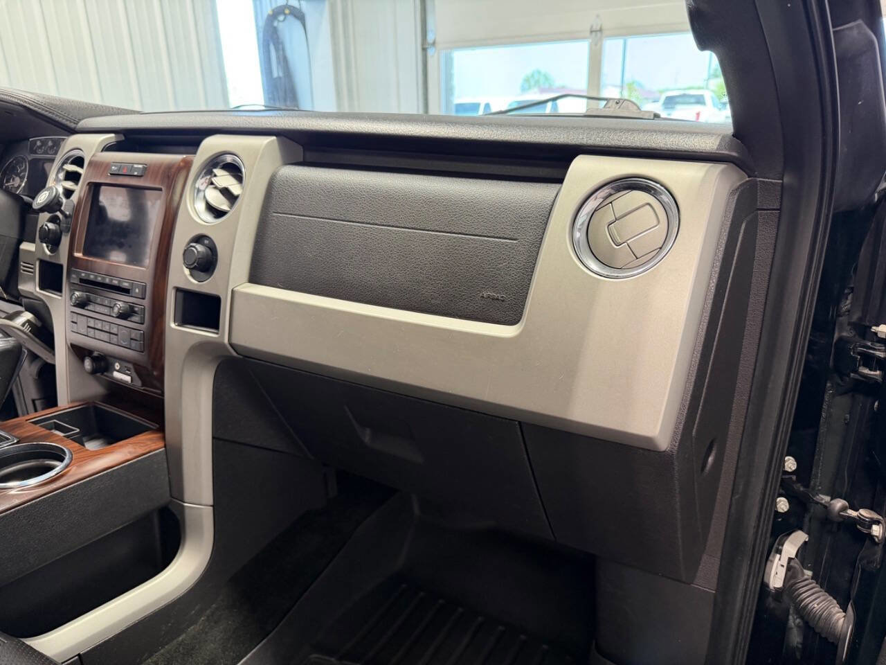 Used 2012 Ford F150 Lariat w/ Lariat Chrome Pkg AWD/4WD image 19