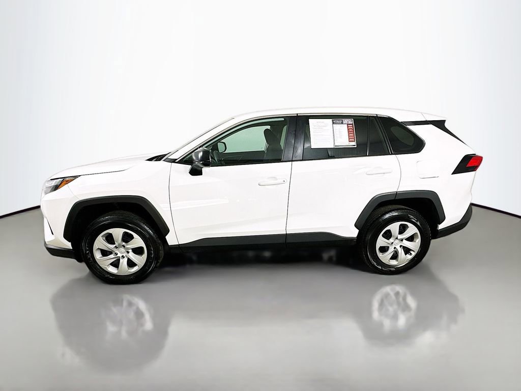 Used 2024 Toyota RAV4 LE image 5