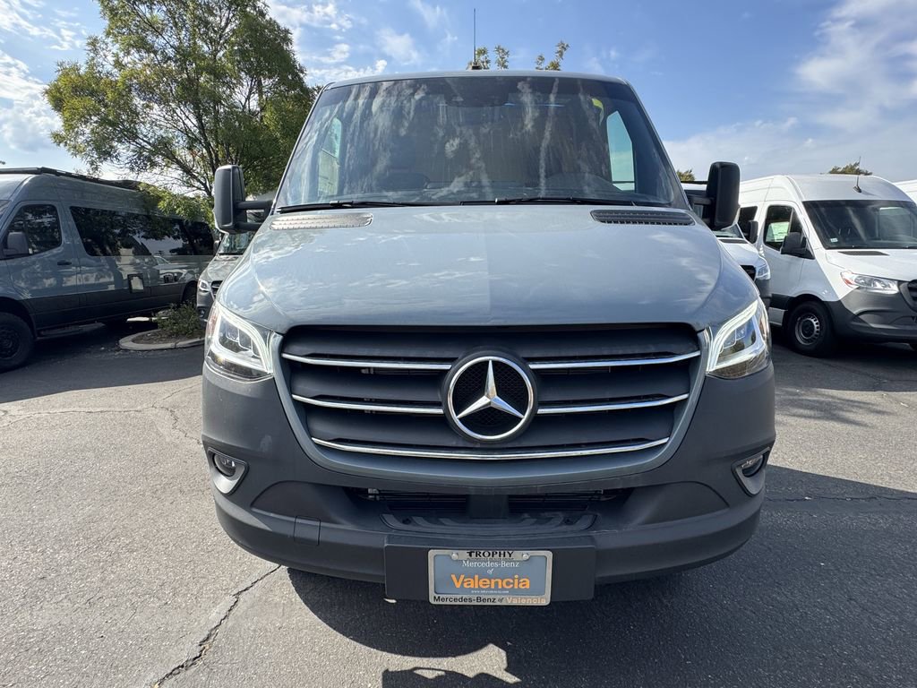 Used 2024 Mercedes-Benz Sprinter 3500 image 2