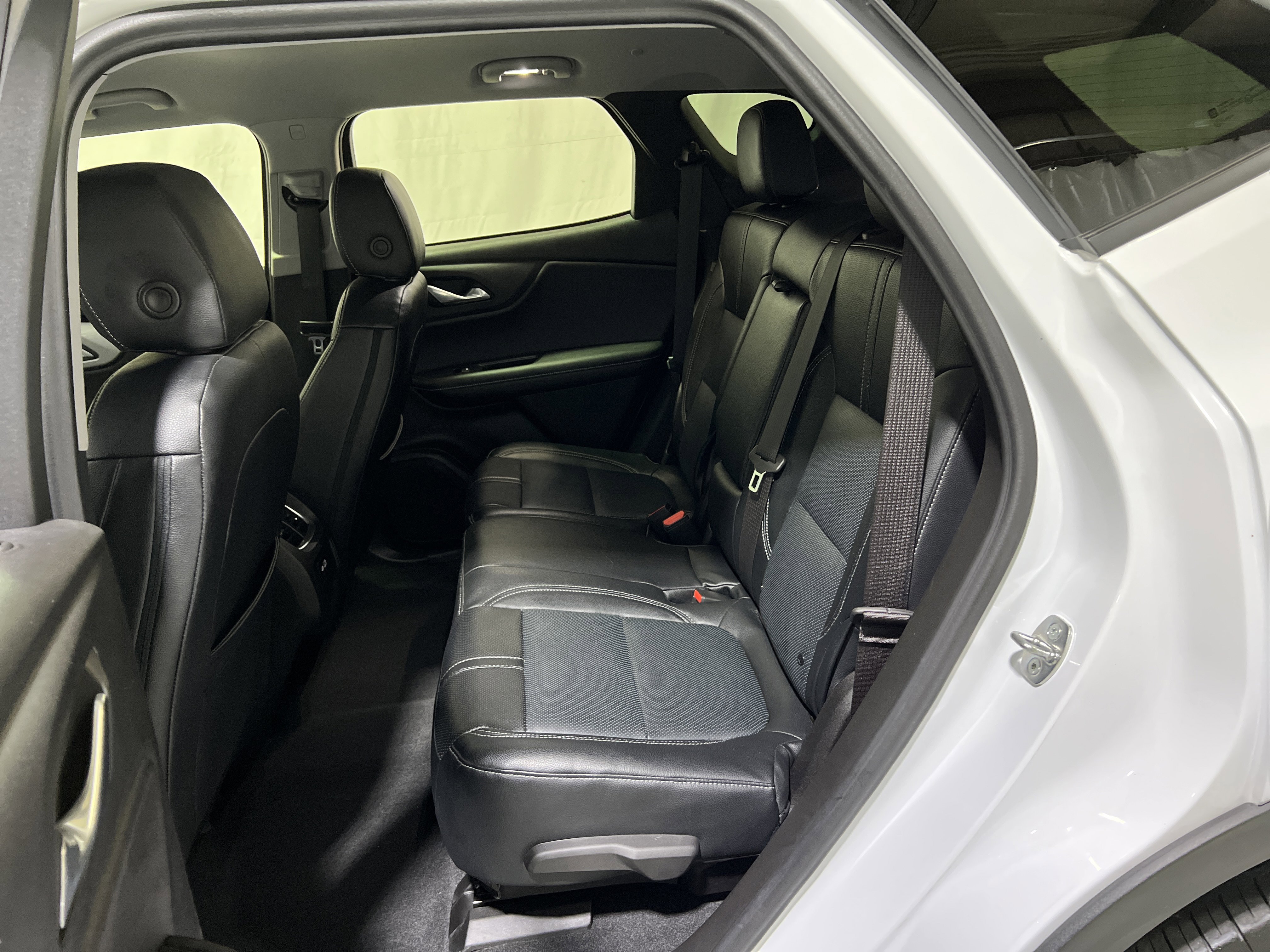 Used 2023 Chevrolet Blazer LT image 16