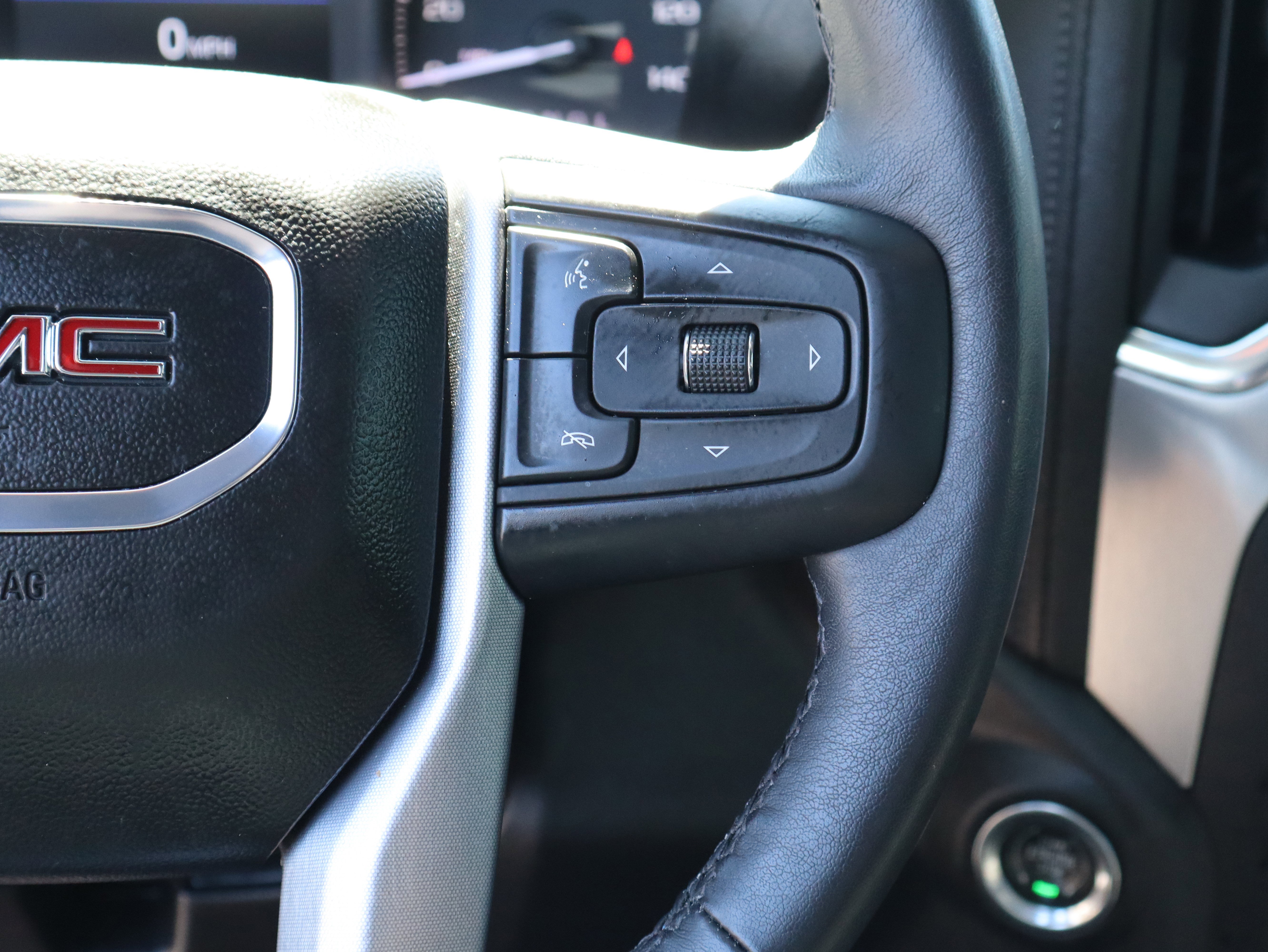 Used 2022 GMC Sierra 1500 Elevation image 25