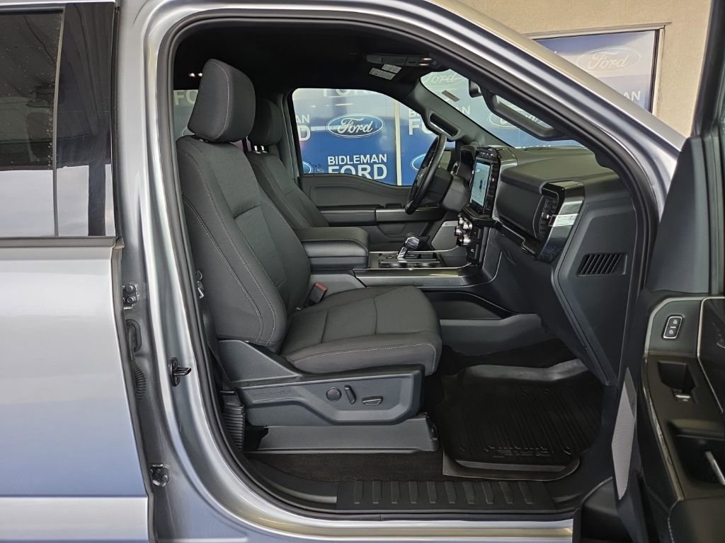 Used 2022 Ford F150 XLT w/ Equipment Group 302A High image 27