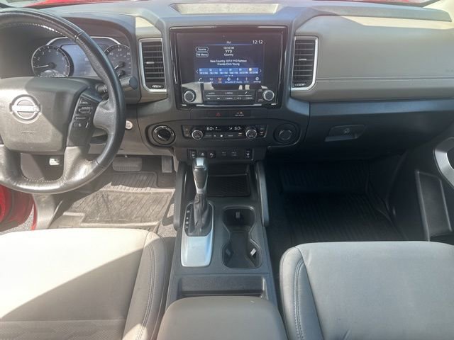Used 2022 Nissan Frontier SV image 17