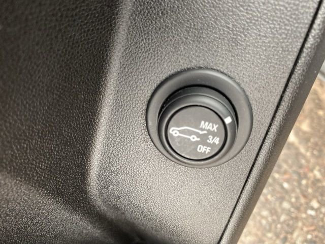 Used 2018 Chevrolet Equinox LT image 18