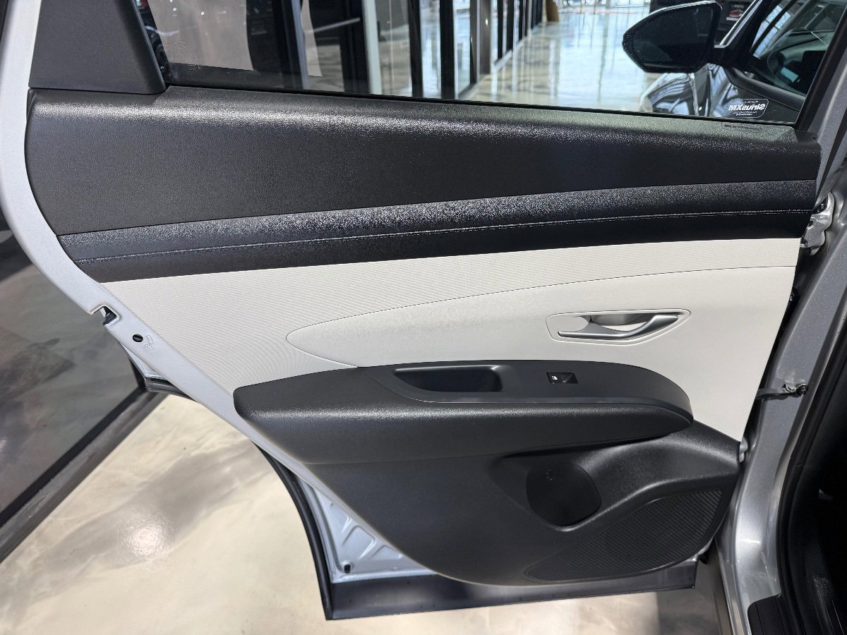 Used 2026 Hyundai Tucson SEL image 33