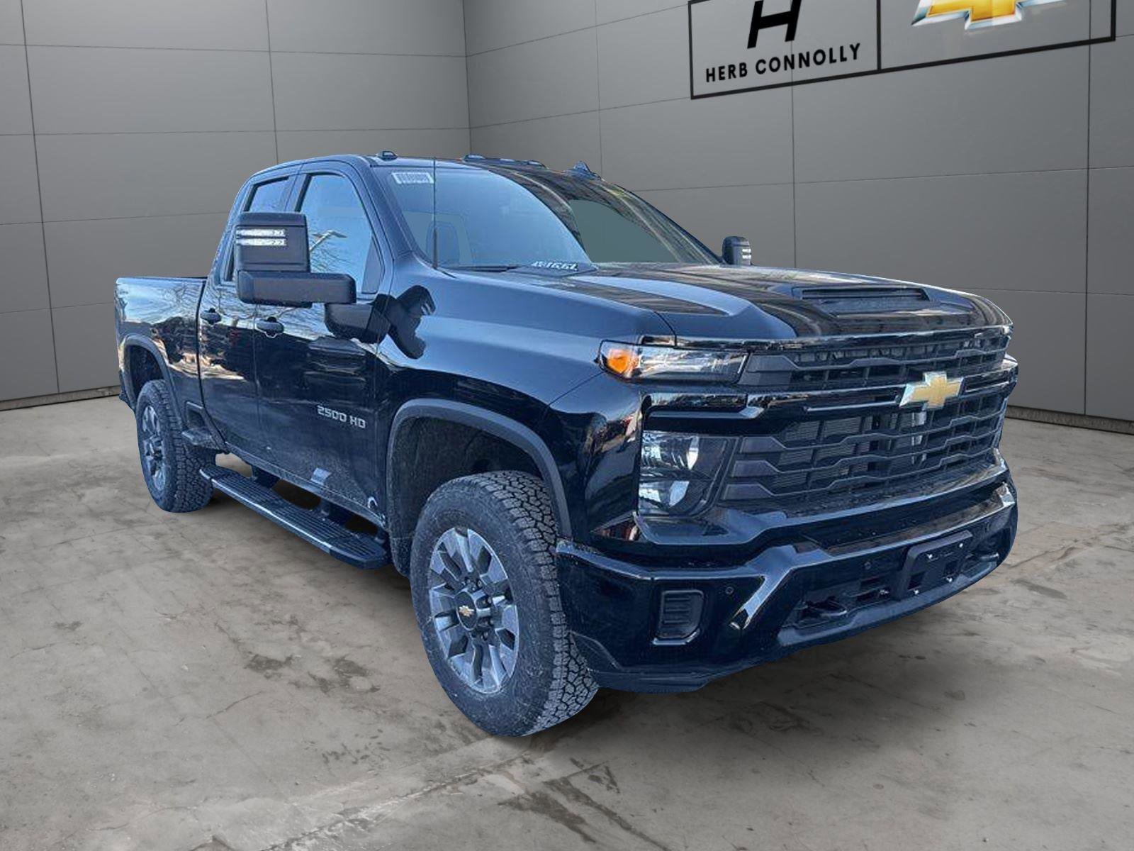 New 2026 Chevrolet Silverado 2500 Custom w/ Custom Value Package AWD/4WD image 1