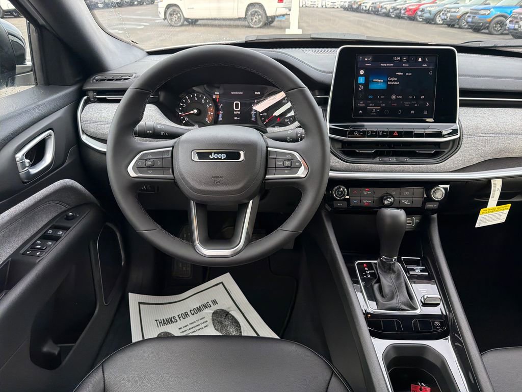 New 2026 Jeep Compass Latitude image 13