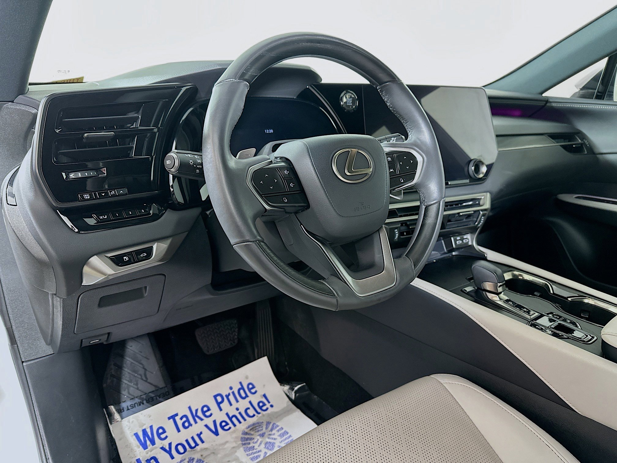 Used 2023 Lexus RX 350 Premium Plus w/ Cold Area Package image 9