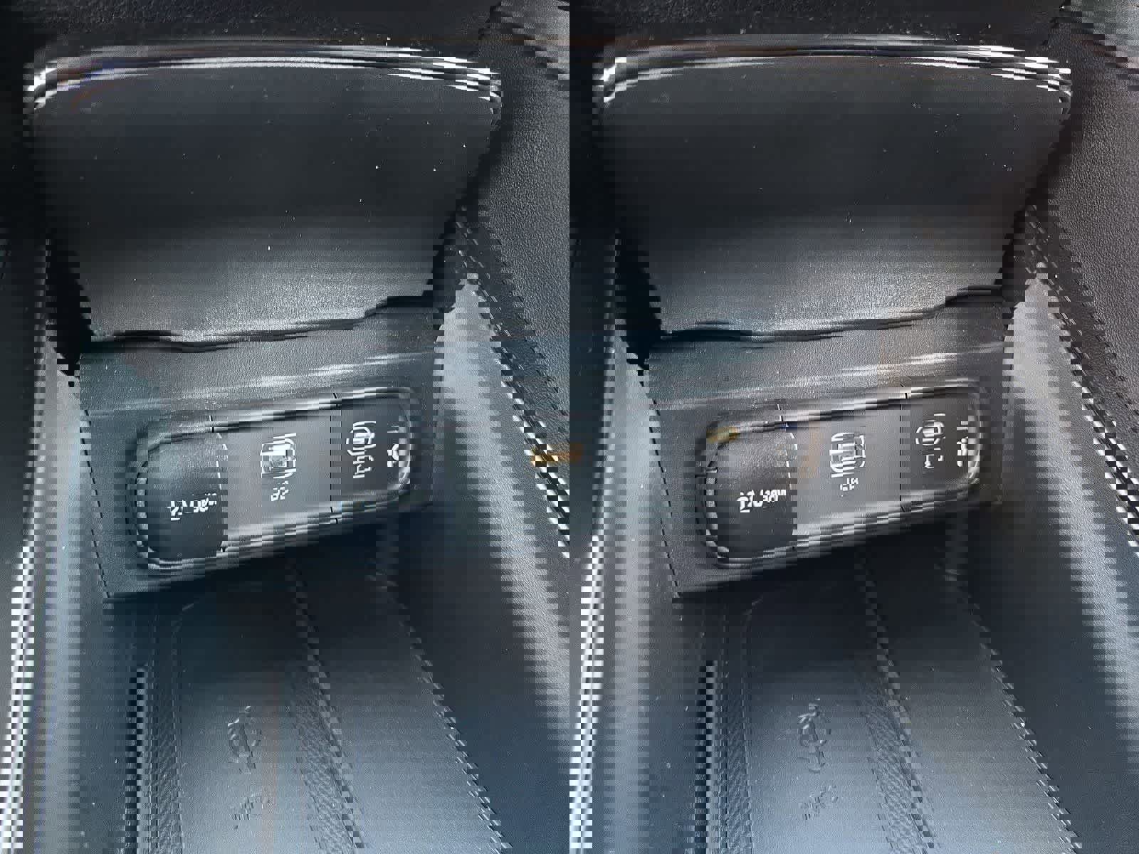 Certified 2025 Kia Telluride SX image 31