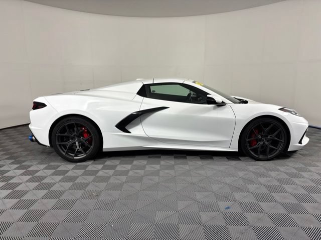 Used 2022 Chevrolet Corvette Stingray Convertible w/ 1LT RWD image 6