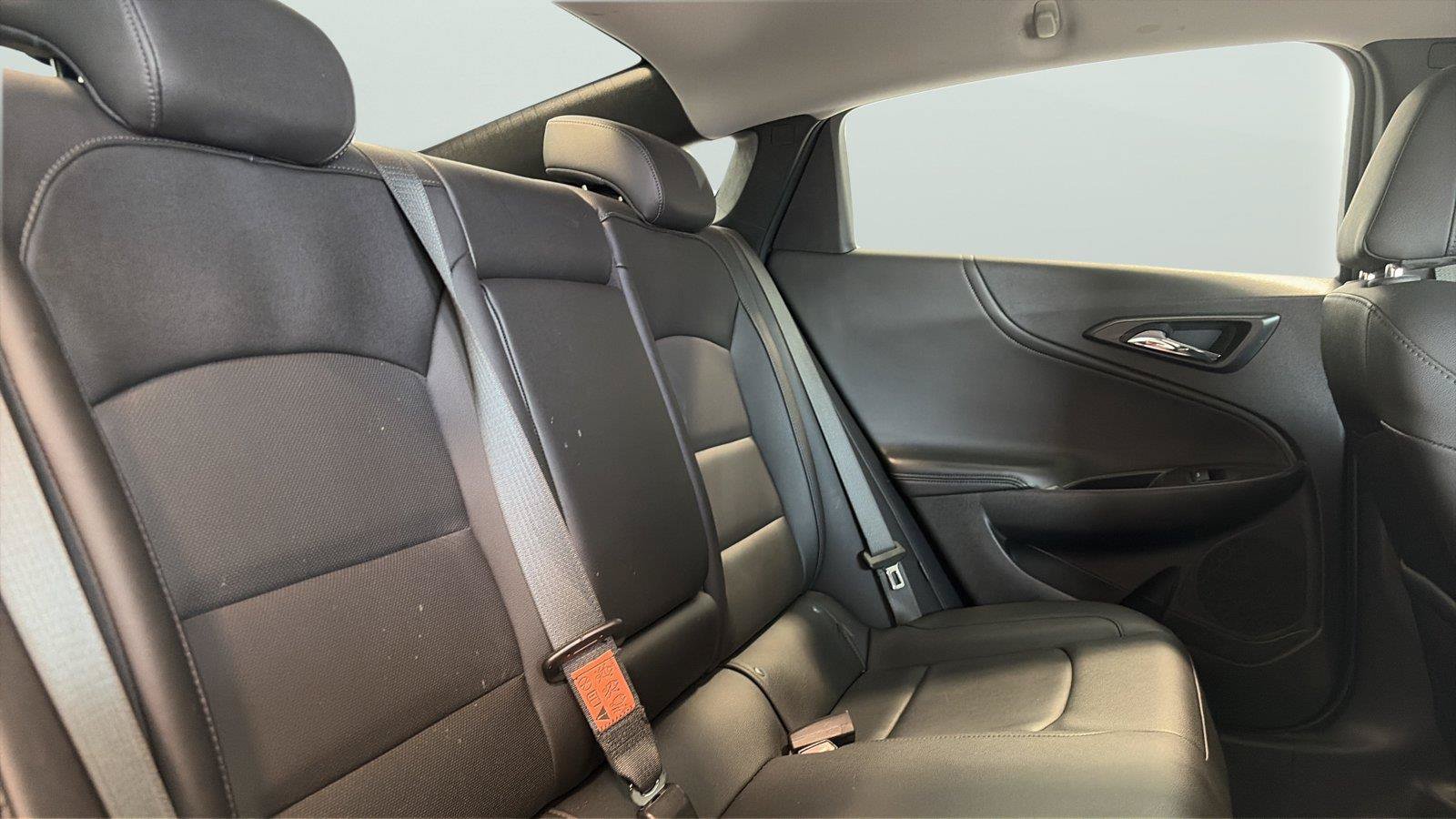 Used 2024 Chevrolet Malibu LT FWD image 15