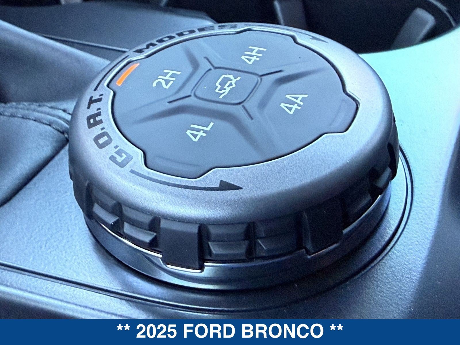 Used 2025 Ford Bronco Badlands AWD/4WD image 31
