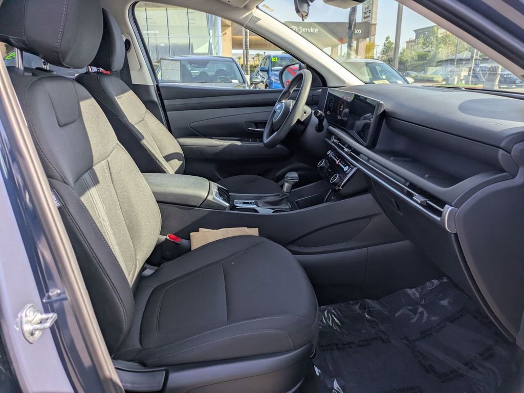 Certified 2025 Hyundai Tucson SEL image 29