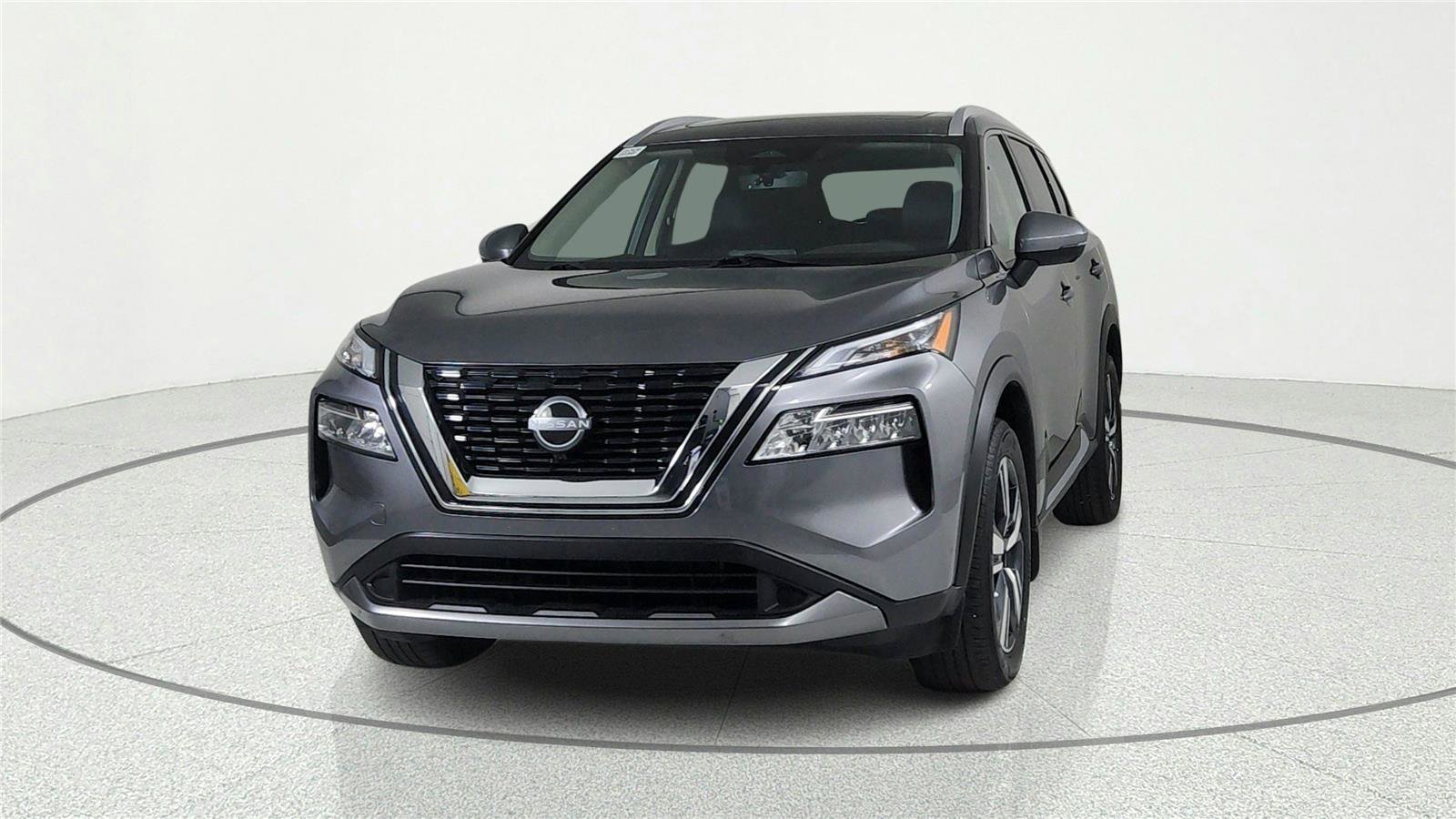 Certified 2023 Nissan Rogue SL image 2