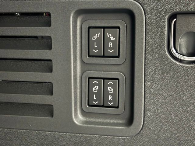 New 2026 Buick Enclave Sport Touring w/ Power Package image 12