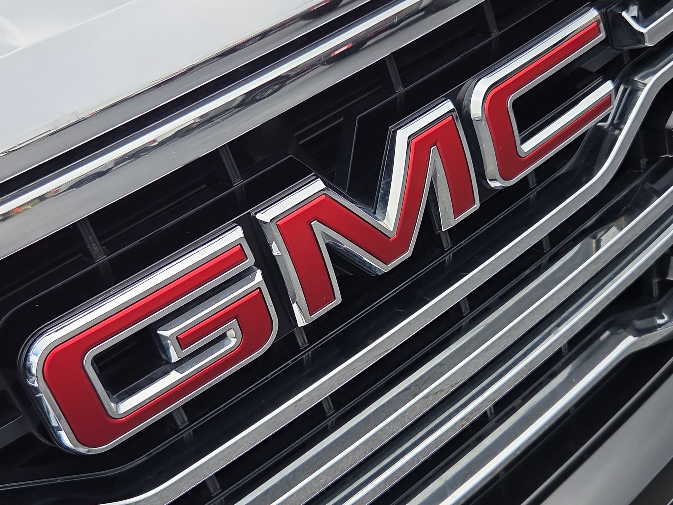 Used 2025 GMC Sierra 1500 SLT AWD/4WD image 26