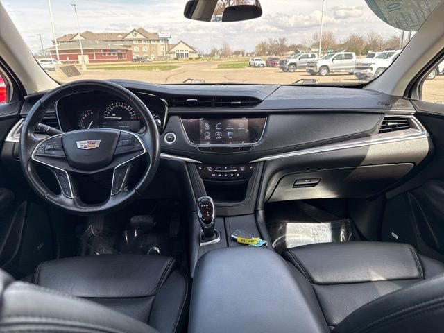 Used 2019 Cadillac XT5 Luxury AWD/4WD image 8