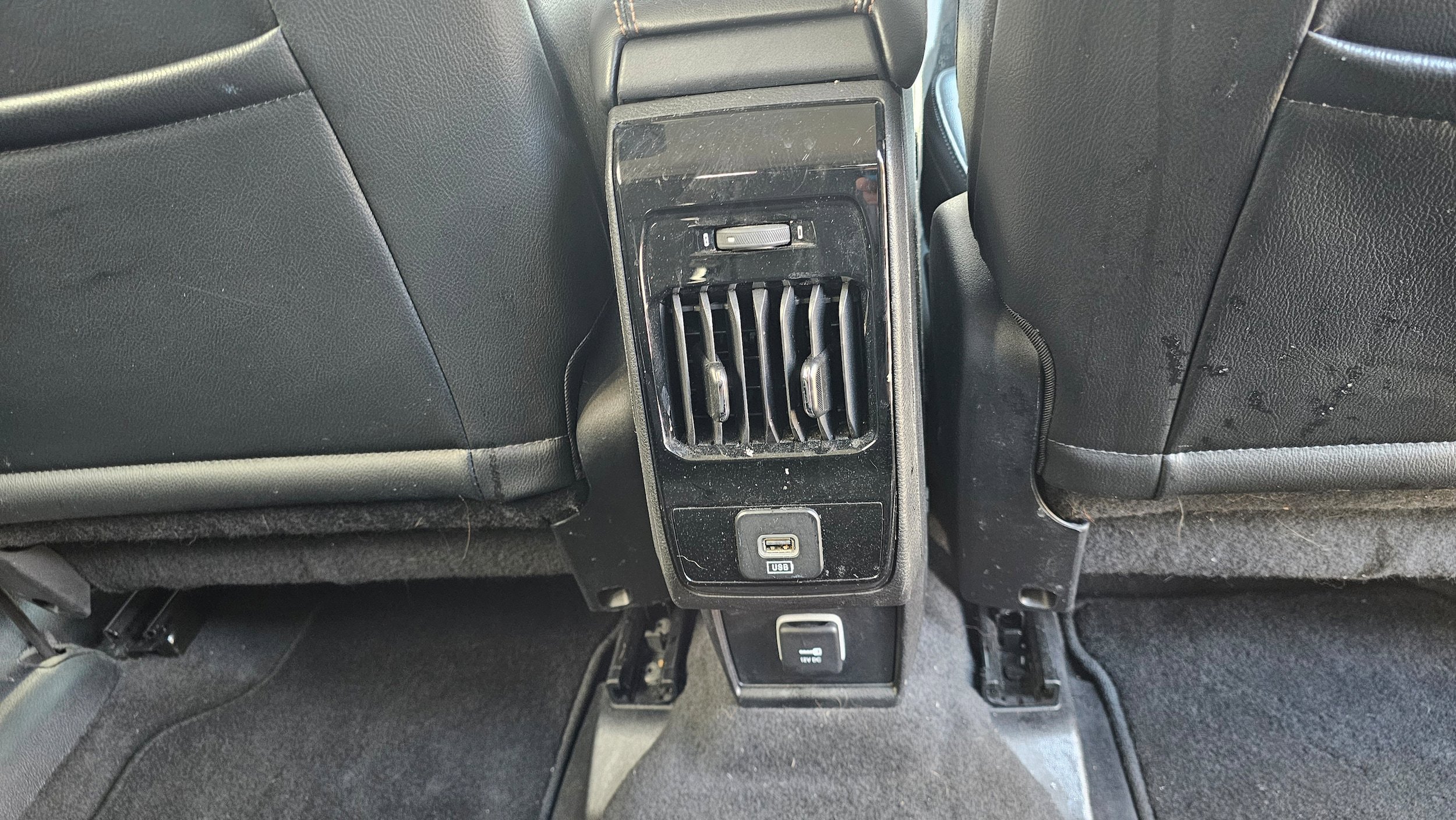 Used 2022 Jeep Compass Limited AWD/4WD image 10