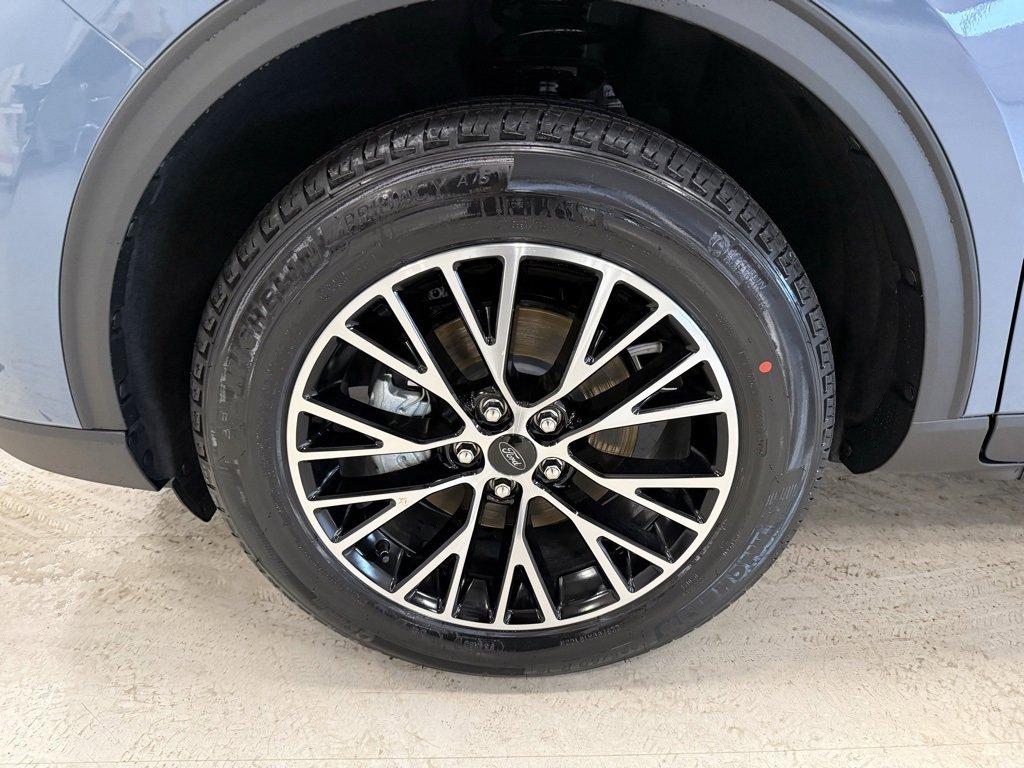 New 2026 Ford Escape SE w/ PHEV Premium Package image 9