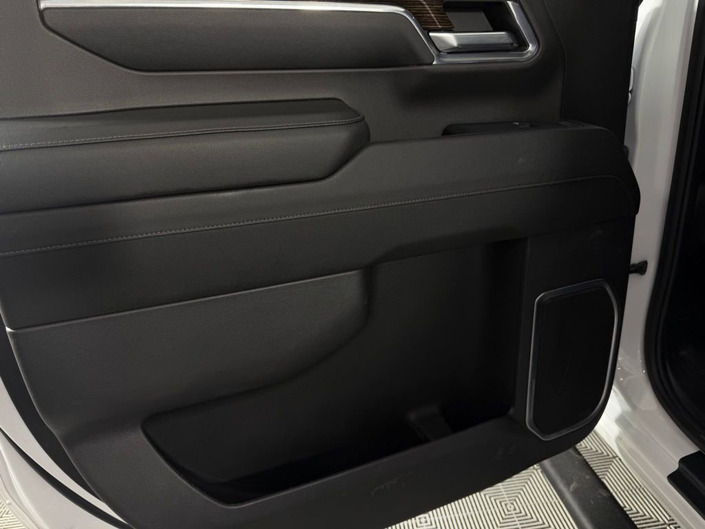 Used 2024 GMC Sierra 3500 SLE w/ SLE Convenience Package image 27